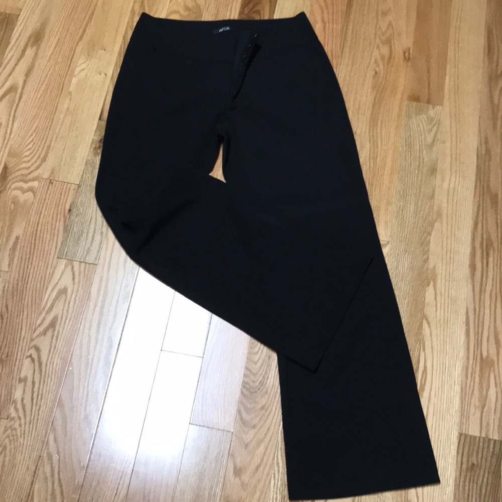 Apt 9 Modern Fit black pants